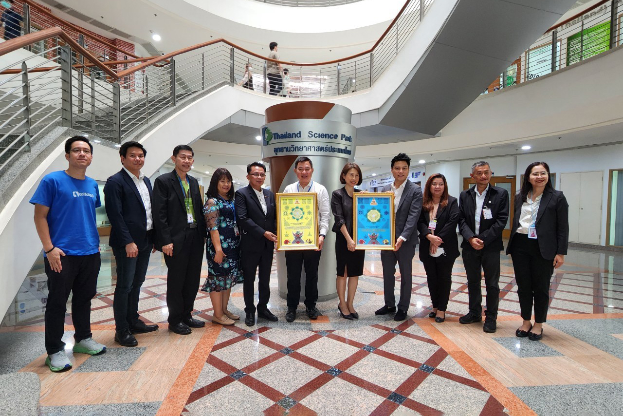 TSEP meets with Assoc. Prof. Dr. Weerachai Arjharn, an expert in the field of Science Park, TSEP